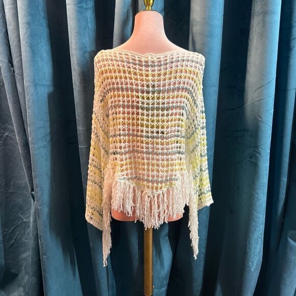 POL Crochet Mesh Knit Boat Neck Top, Fringe, Cream/Yellow/Blue. Small. NWT! - Picture 2 of 11